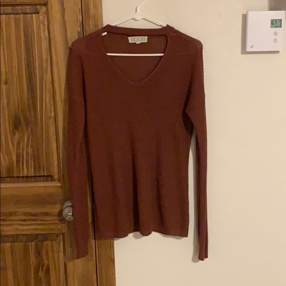 Long sleeve maroon cut out neckline